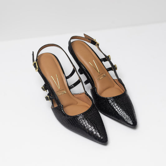 BUCC  | BLACK