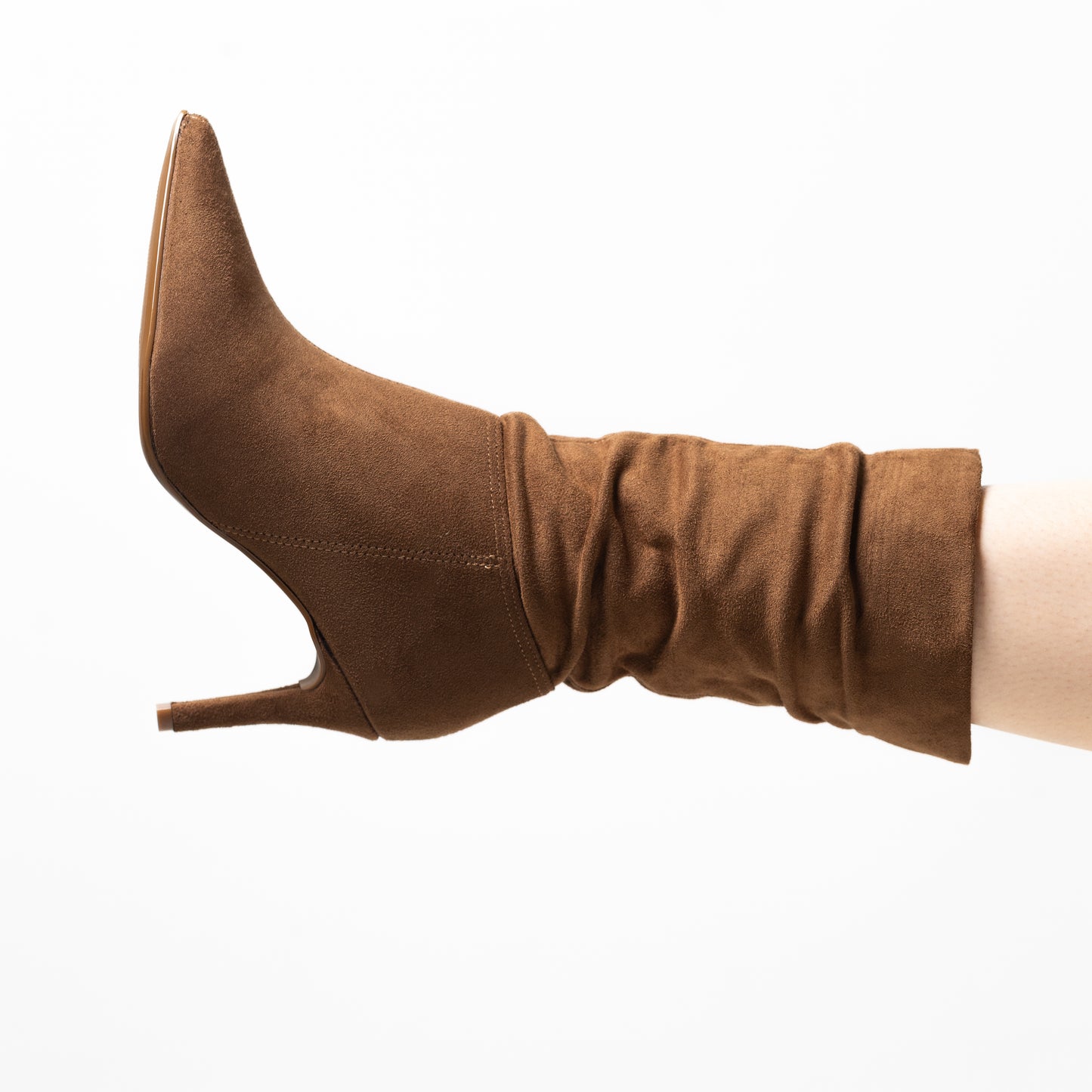 SUEDE BOOTS | CAMEL