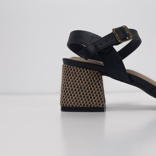 GLEN HEELS