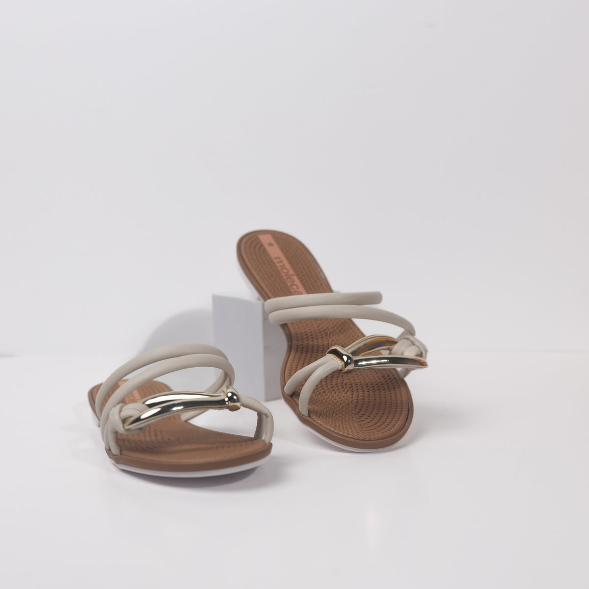 ISHA SANDALS | BLANCO OFF