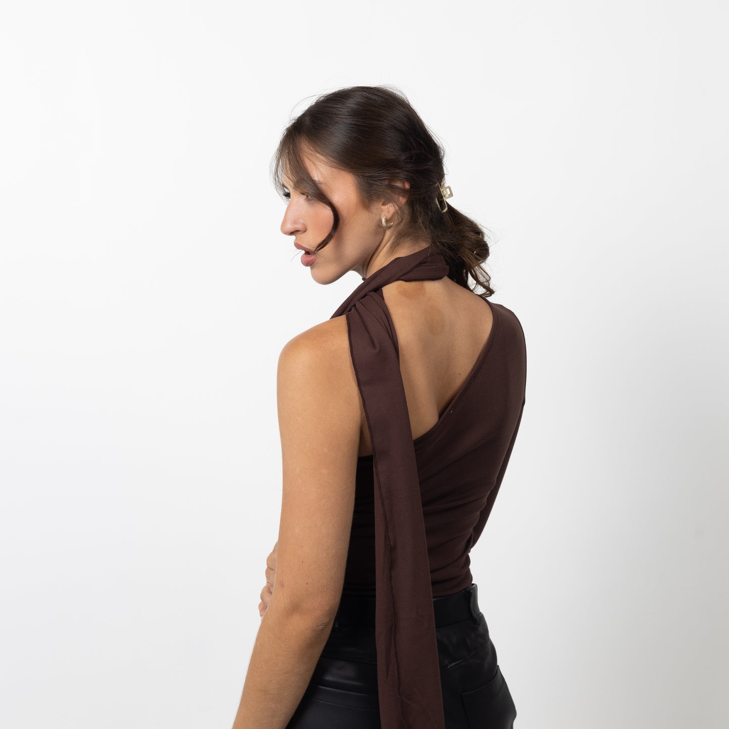 SCARLET TOP